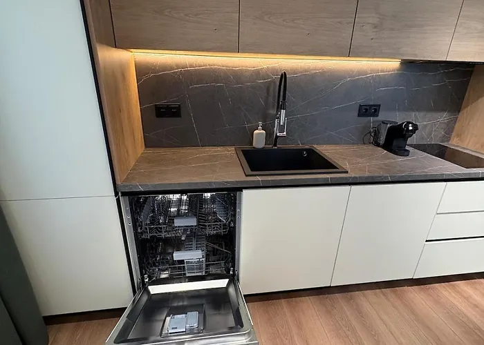 New Urban Airport Center Metro Access Apartamento Sofía